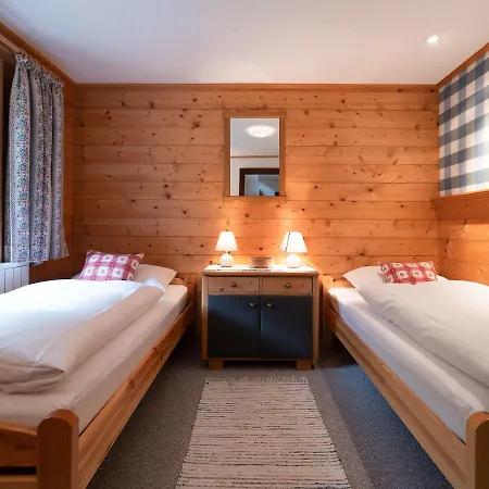 Chalet Leo