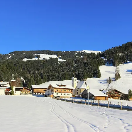 Leo * Kirchberg in Tirol