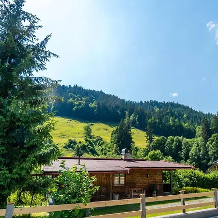 Leo Chalet *