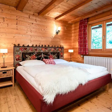 Chalet Leo