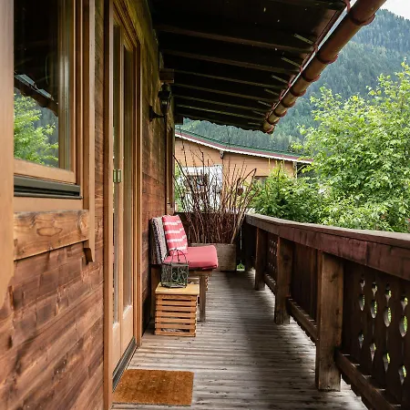 Leo Chalet *